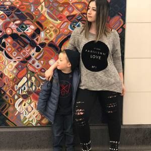 Meet your Posher, Dina